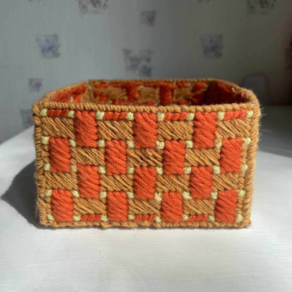 Vintage Handmade Decorative Yarn Square Basket!
